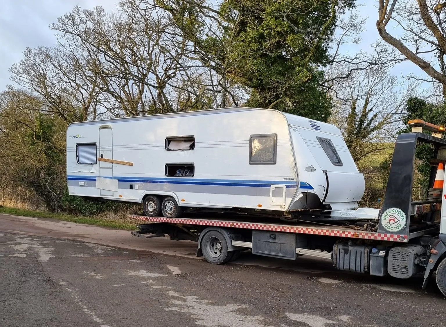 Skrota husvagnen i Östergötland